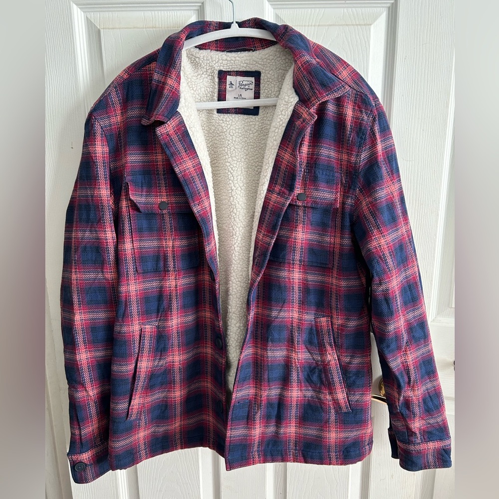 Men’s an Original Penguin Shacket
Size: Large EUC
